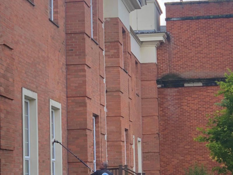 professional commercial window cleaning