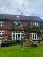 squeegee vs water fed pole window cleaning