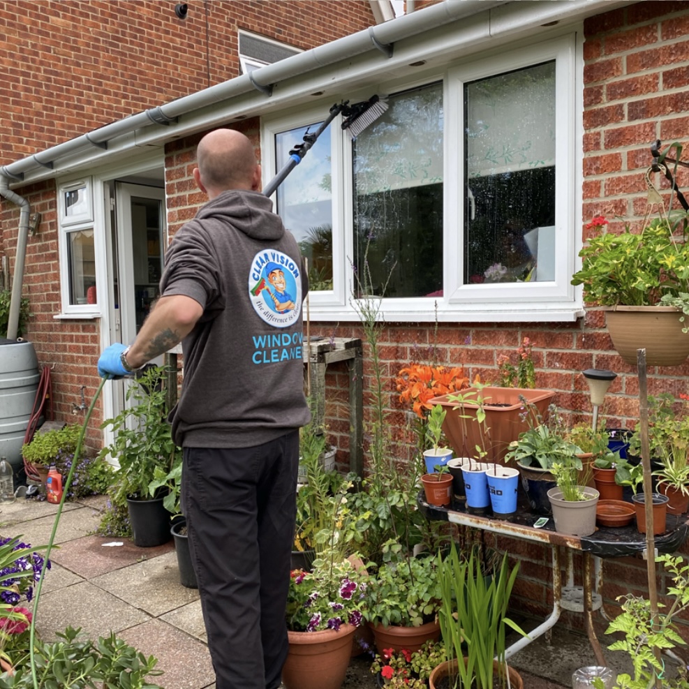 window cleaning in hamble