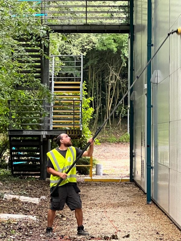 commercial external cleaning eastleigh